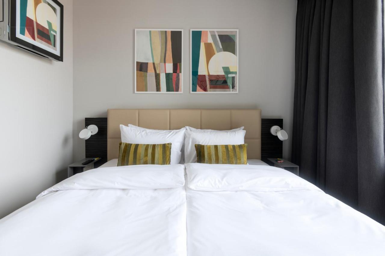 Numa I Poise Rooms & Apartments Prague Ngoại thất bức ảnh