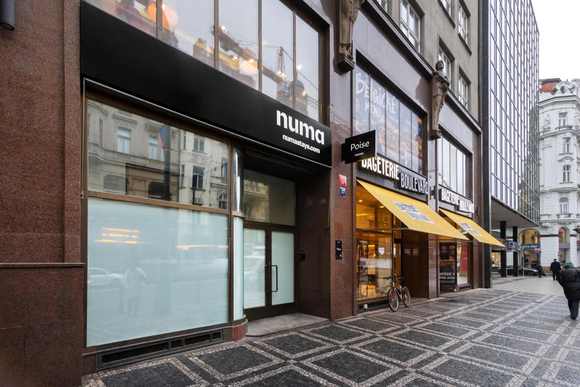 Numa I Poise Rooms & Apartments Prague Ngoại thất bức ảnh